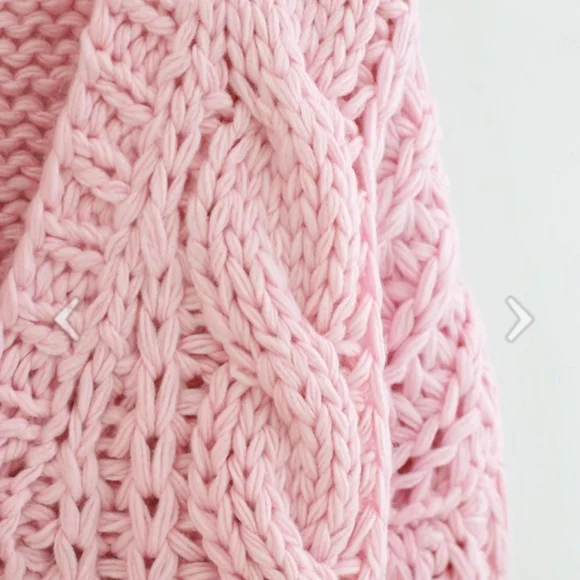 Pink Cable Knit Women's Sweater - Picture 4 of 12